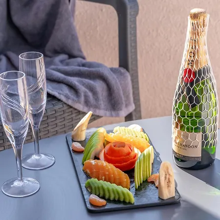 Oscar Seaside & By Club Aquarium 4*