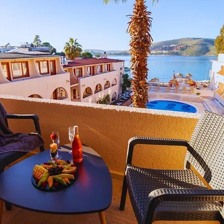 Club Aquarium & Hotel Guvercinlik (Bodrum)