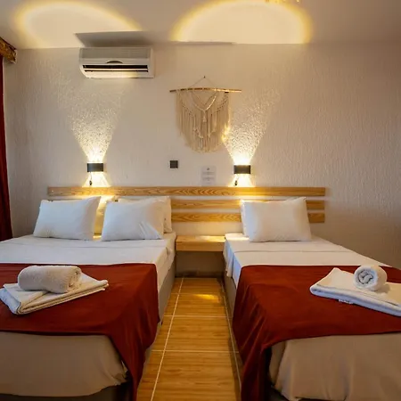Club Aquarium & Hotel