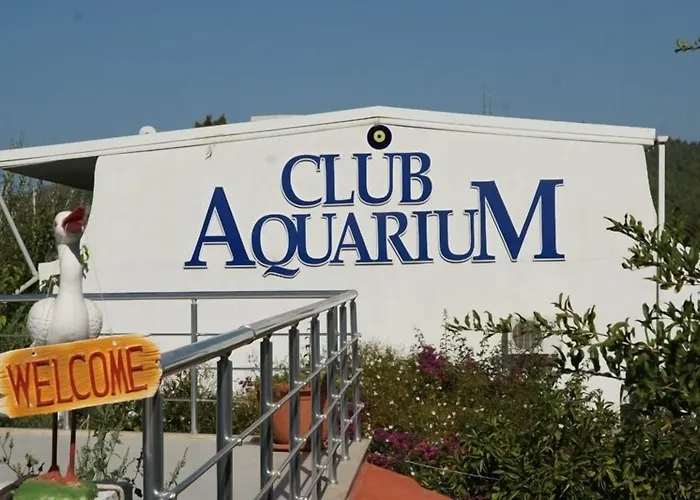 Oscar Seaside & By Club Aquarium 4*