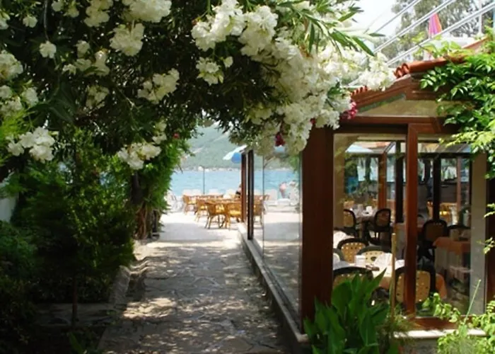 Otel Oscar Seaside & By Club Aquarium Güvercinlik