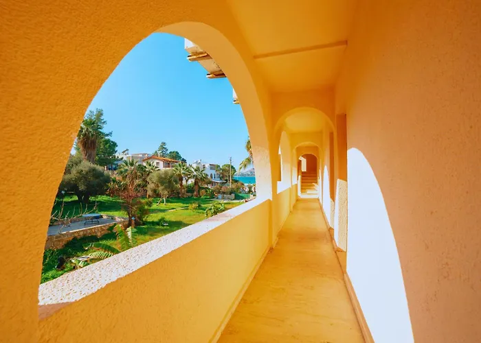 Oscar Seaside & By Club Aquarium