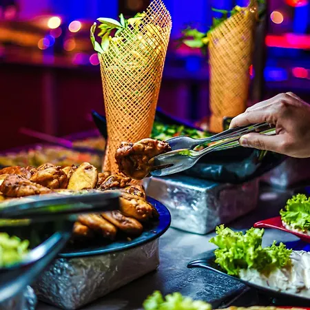 ホテル Oscar Seaside & By Club Aquarium 4*