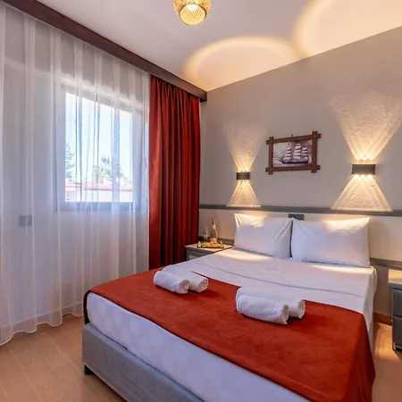 Otel Club Aquarium & 3*