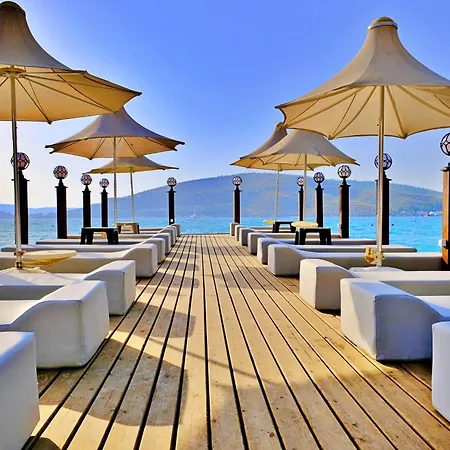 ホテル Oscar Seaside & By Club Aquarium Guvercinlik