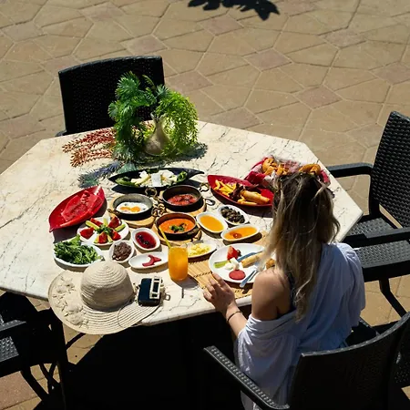 Oscar Seaside & By Club Aquarium 4* Guvercinlik (Bodrum)