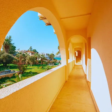 Oscar Seaside & By Club Aquarium