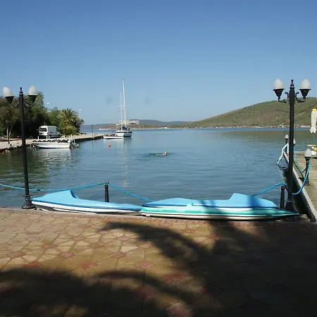 Szálloda Oscar Seaside &