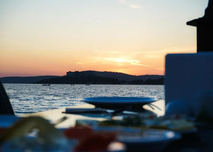 Oscar Seaside & By Club Aquarium Guvercinlik (Bodrum)