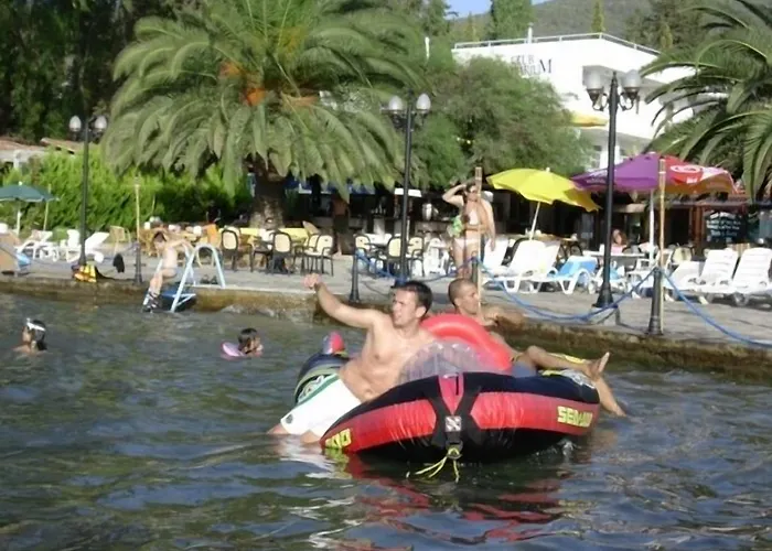 Otel Oscar Seaside & By Club Aquarium Güvercinlik