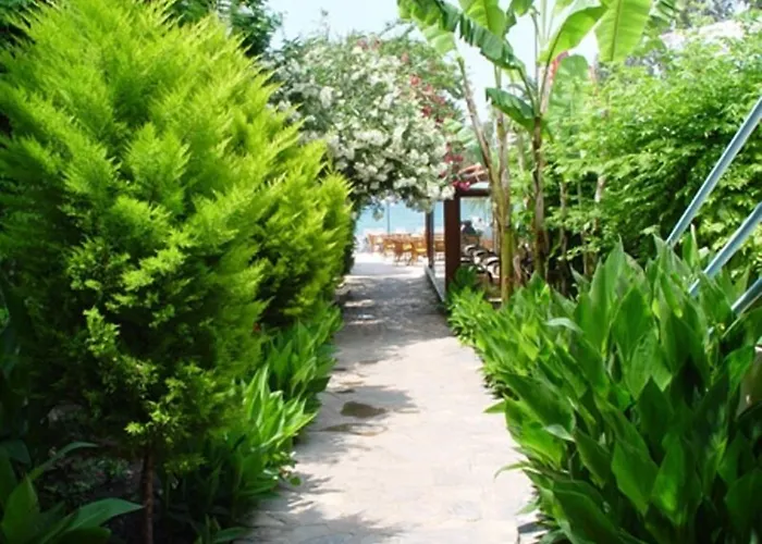 Oscar Seaside & By Club Aquarium Otel 4*