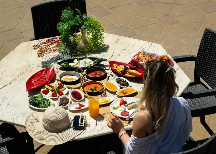 Oscar Seaside & By Club Aquarium 4* Guvercinlik (Bodrum)